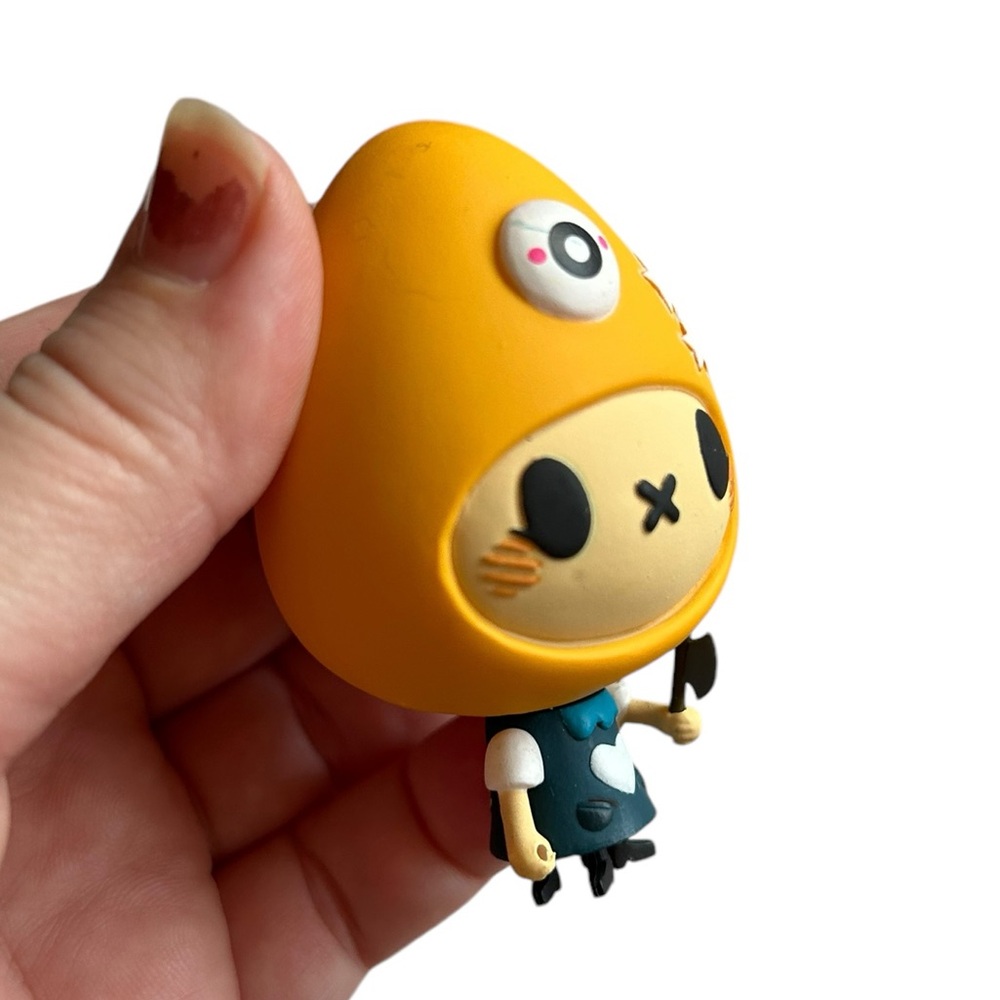 Kidrobot x Tado Cannibal Funfair Series Yellow Maud Vinyl Art Toy Figure + Box - Picture 6 of 11